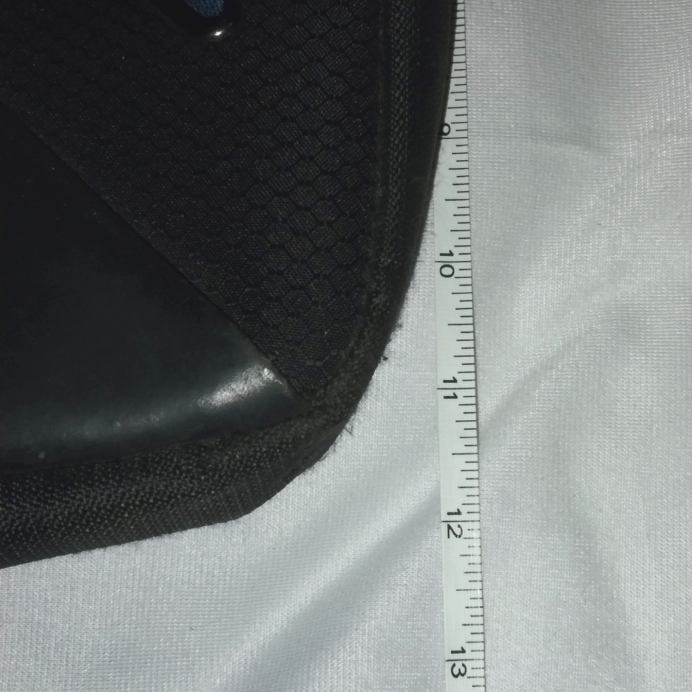Solo Laptop Case - Picture 8 of 8